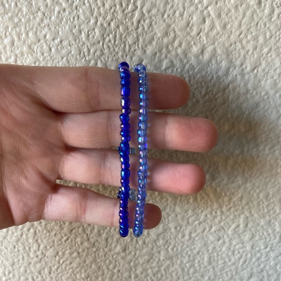 Handmade Blue Iridescent Beaded Bracelet Set - Picture 4 of 10